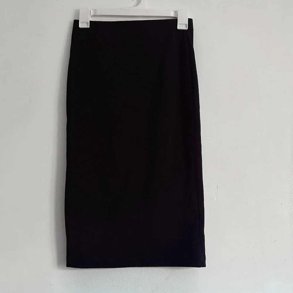 3 for $25 : forever 21 ⋆ ribbed skirt